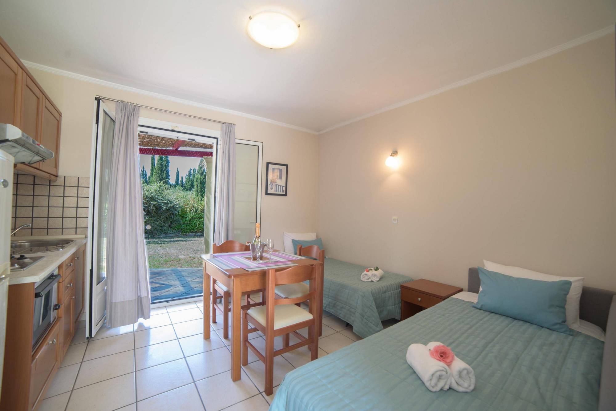 Vlachos Apartments Сидари Екстериор снимка